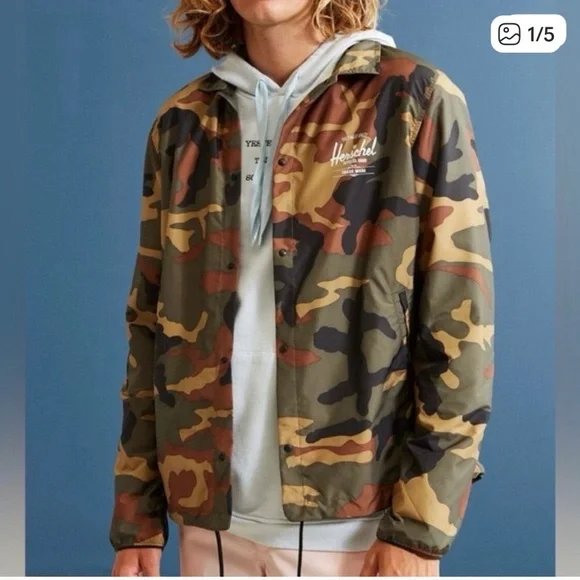 Herschel Supply Company Voyage Coach Camo Bomber Jacket Windbreaker Lightweight - Picture 2 of 12
